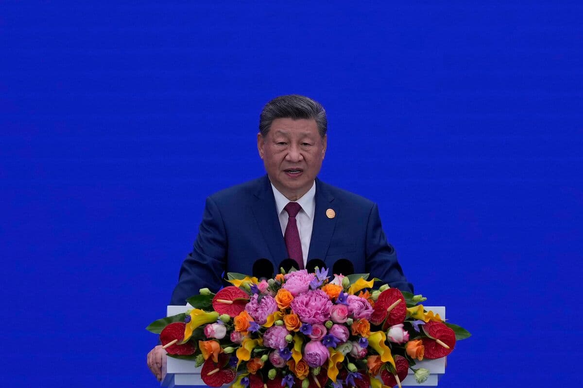 Xi Promises AI for All in Debut at China’s Top Tech Summit - Bloomberg.com