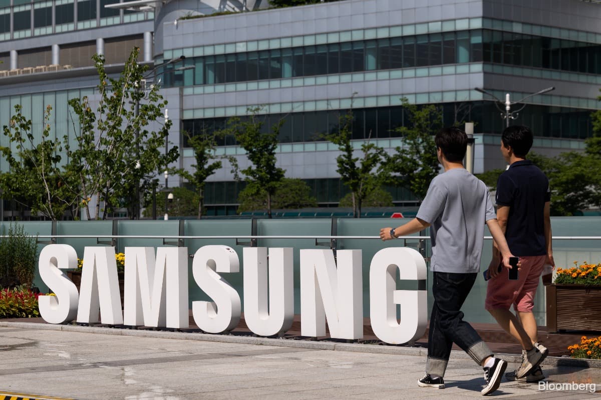 Samsung’s soaring profit fails to impress after AI chip rally