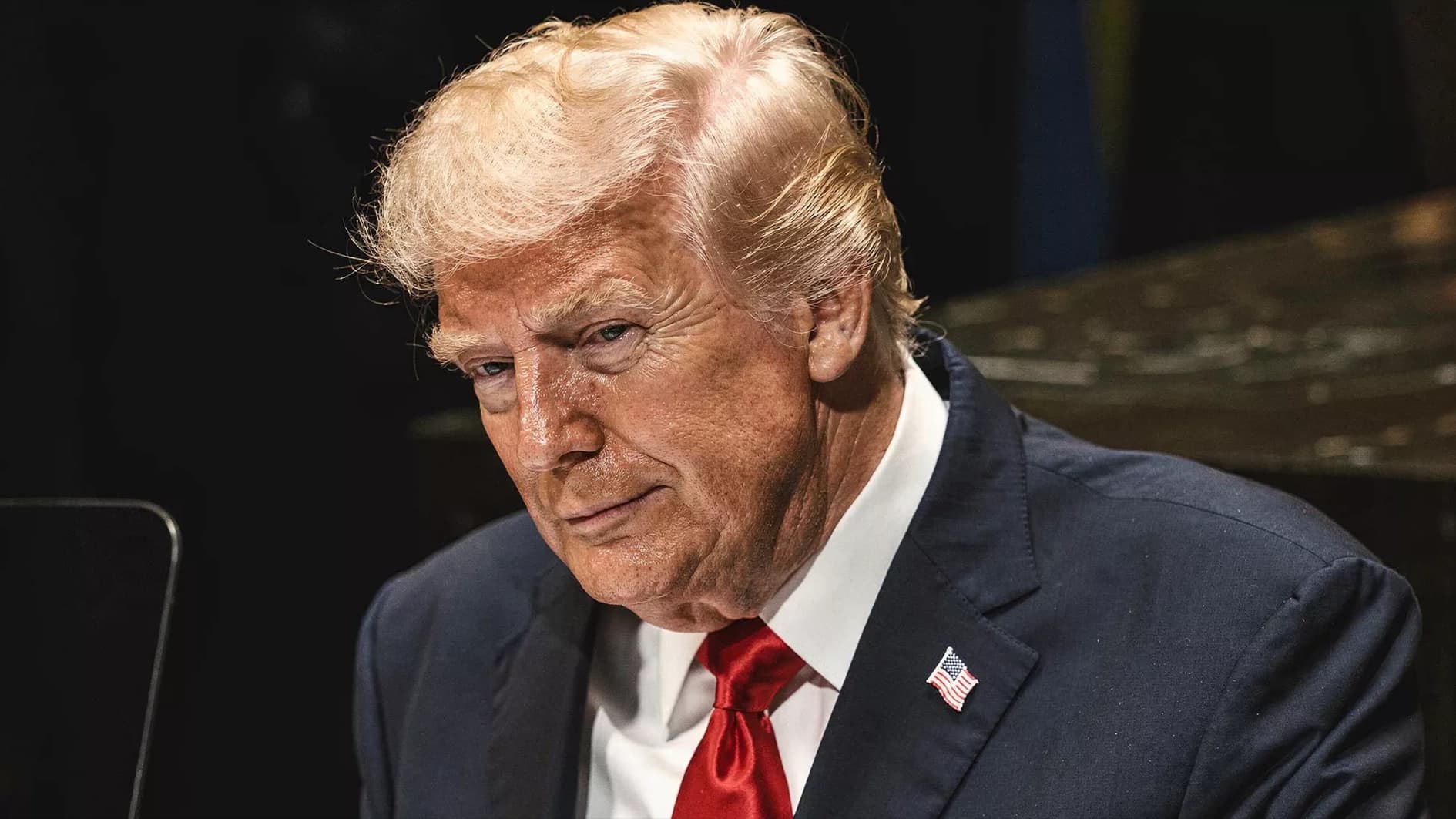 Oil climbs to $80 as Trump reinstates Iran port blockade, imposes 20% charge on cargo