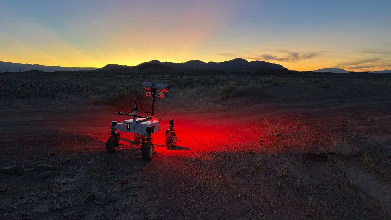 NASA tests advanced new Mars rover prototype in the California desert (video)