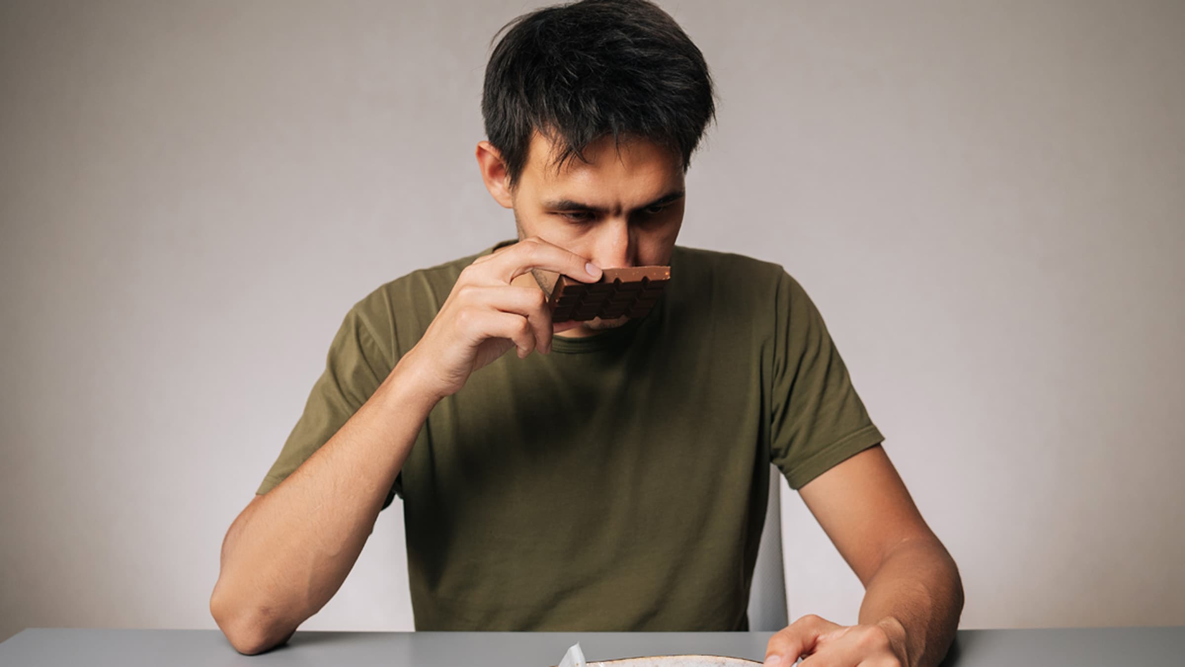 Dark chocolate scent boosted workouts on an empty stomach