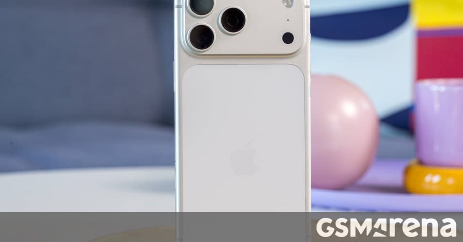iPhone 18 Pro Max's weight and thickness leak and it's chunky