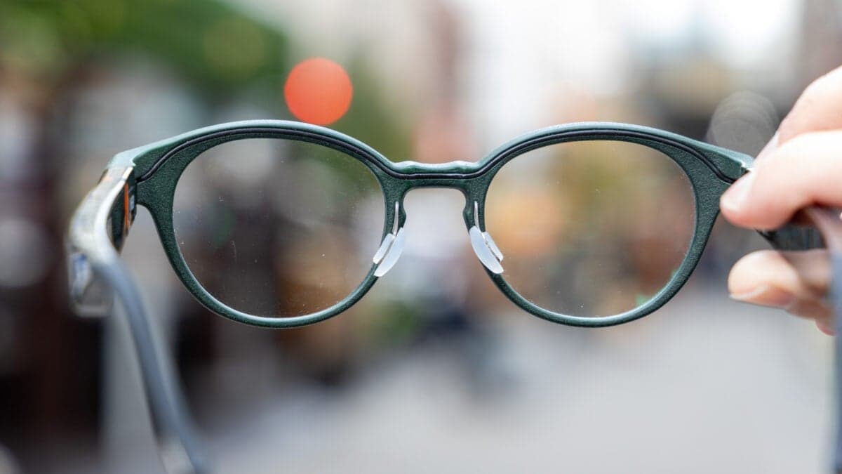 Smart Glasses Now Have 'Privacy Kits' to Protect You From Getting Punched in the Face