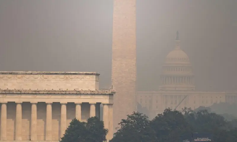 US blames Canada for wildfire smoke