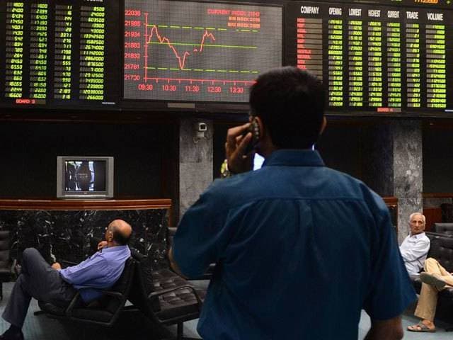 PSX opens week with 2,082-point surge