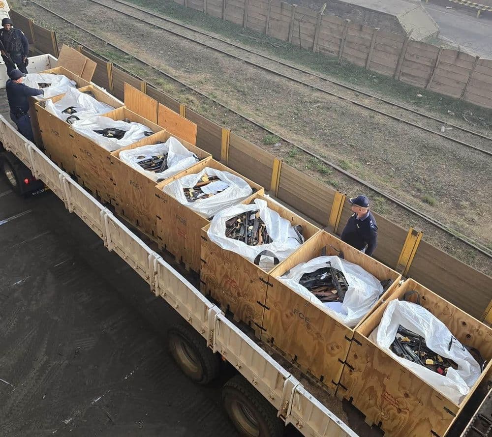 Cops destroy 11 800 firearms used in crimes
