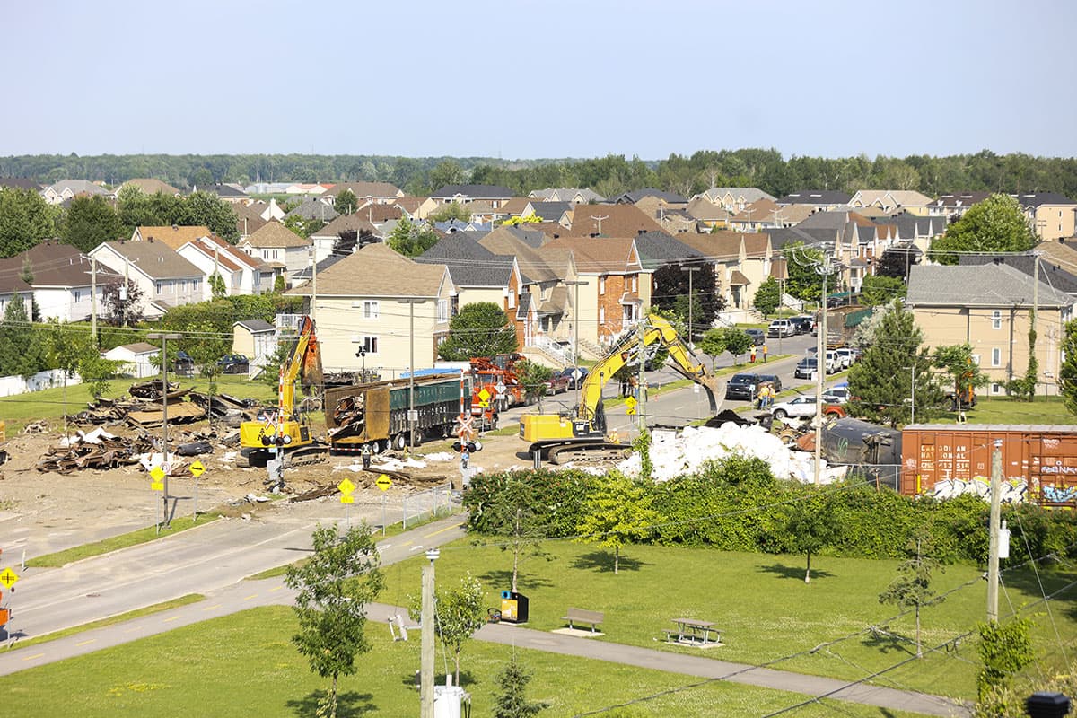 'It made a big boom': Freight train derails in Repentigny