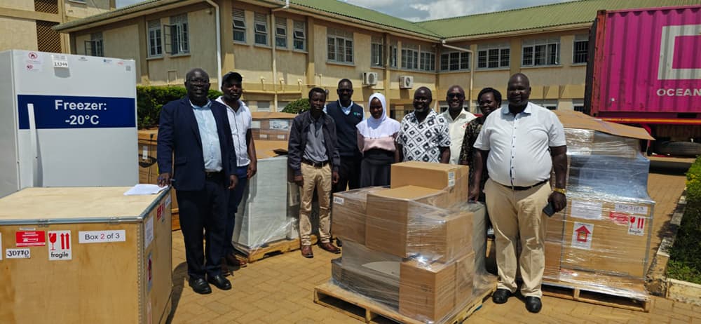 Muni University gets sh2b laboratory equipment to