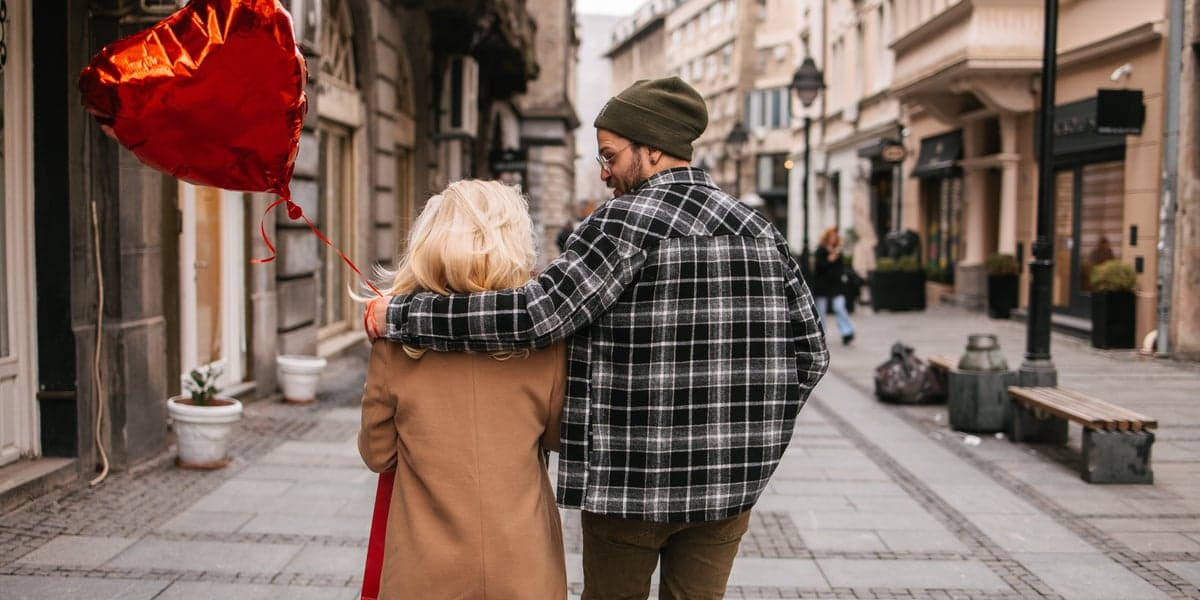 Couples Therapists Reveal The Dates They Wish More Couples Would Go On