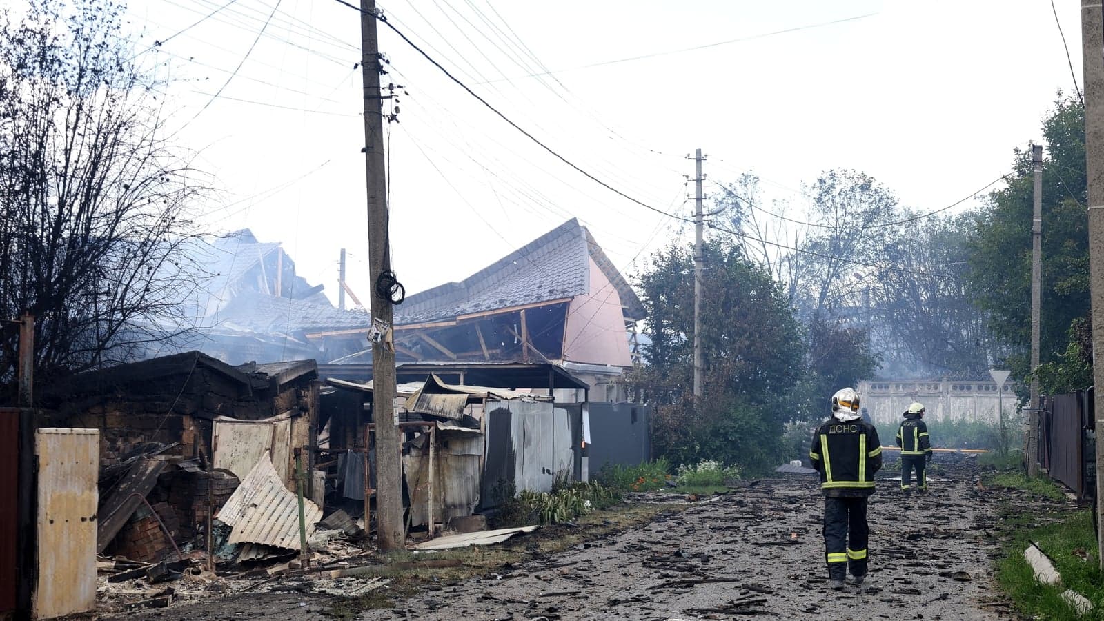10 dead in Russian strikes on Kyiv ahead of NATO summit
